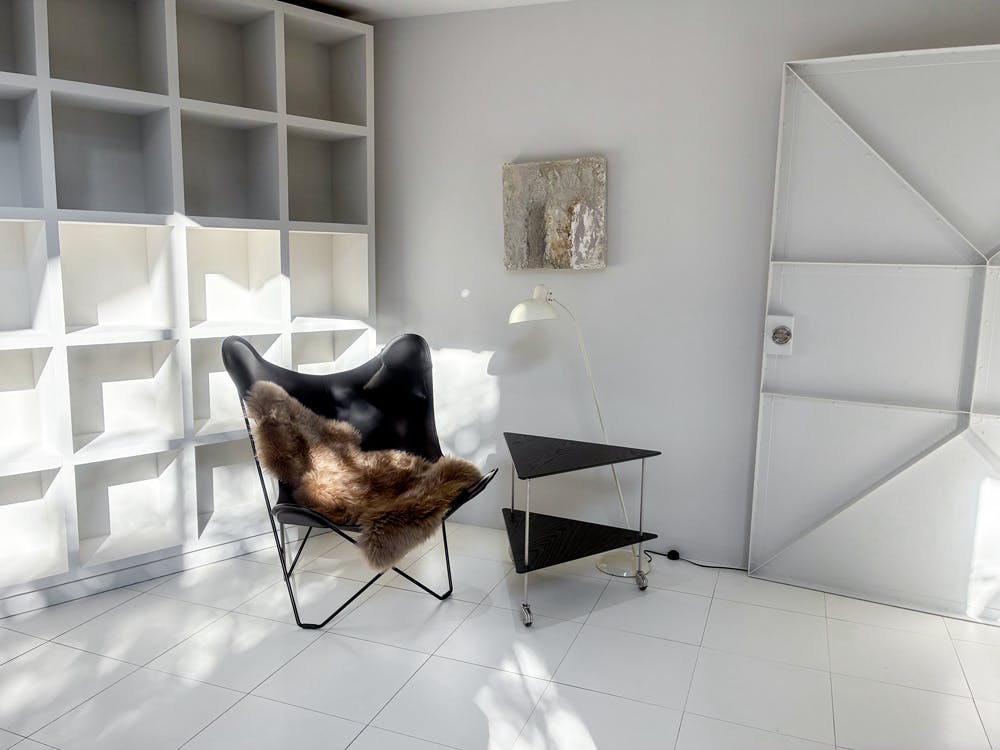 【新井薬師前駅2分】撮影や展示会に シンプルでモダンな空間のハウススタジオ（Ast）