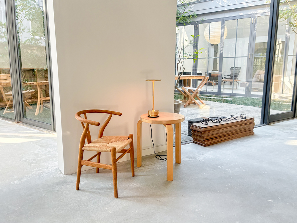 【新井薬師前駅2分】撮影や展示会に シンプルでモダンな空間のハウススタジオ（Ast）