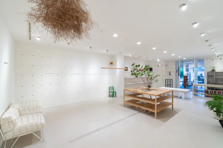 【大濠公園駅3分】ポップアップや展示会、撮影利用に最適な約70㎡のシロハコスタジオの画像5