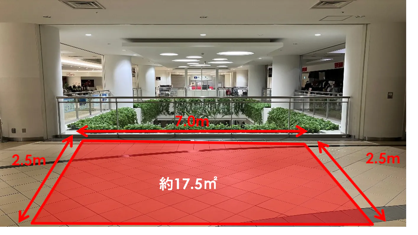 【ららぽーとTOKYO-BAY】南館2F　南Aエスカレーター横