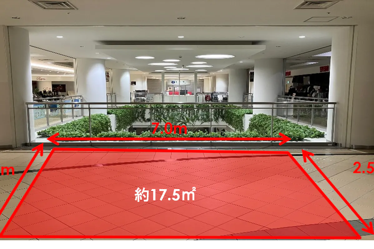 【ららぽーとTOKYO-BAY】南館2F 南Aエスカレーター横