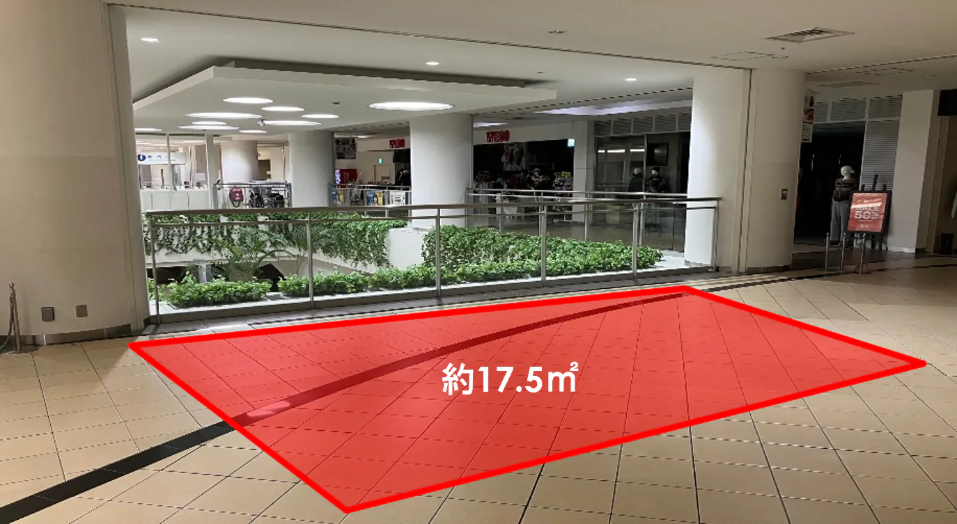【ららぽーとTOKYO-BAY】南館2F 南Aエスカレーター横