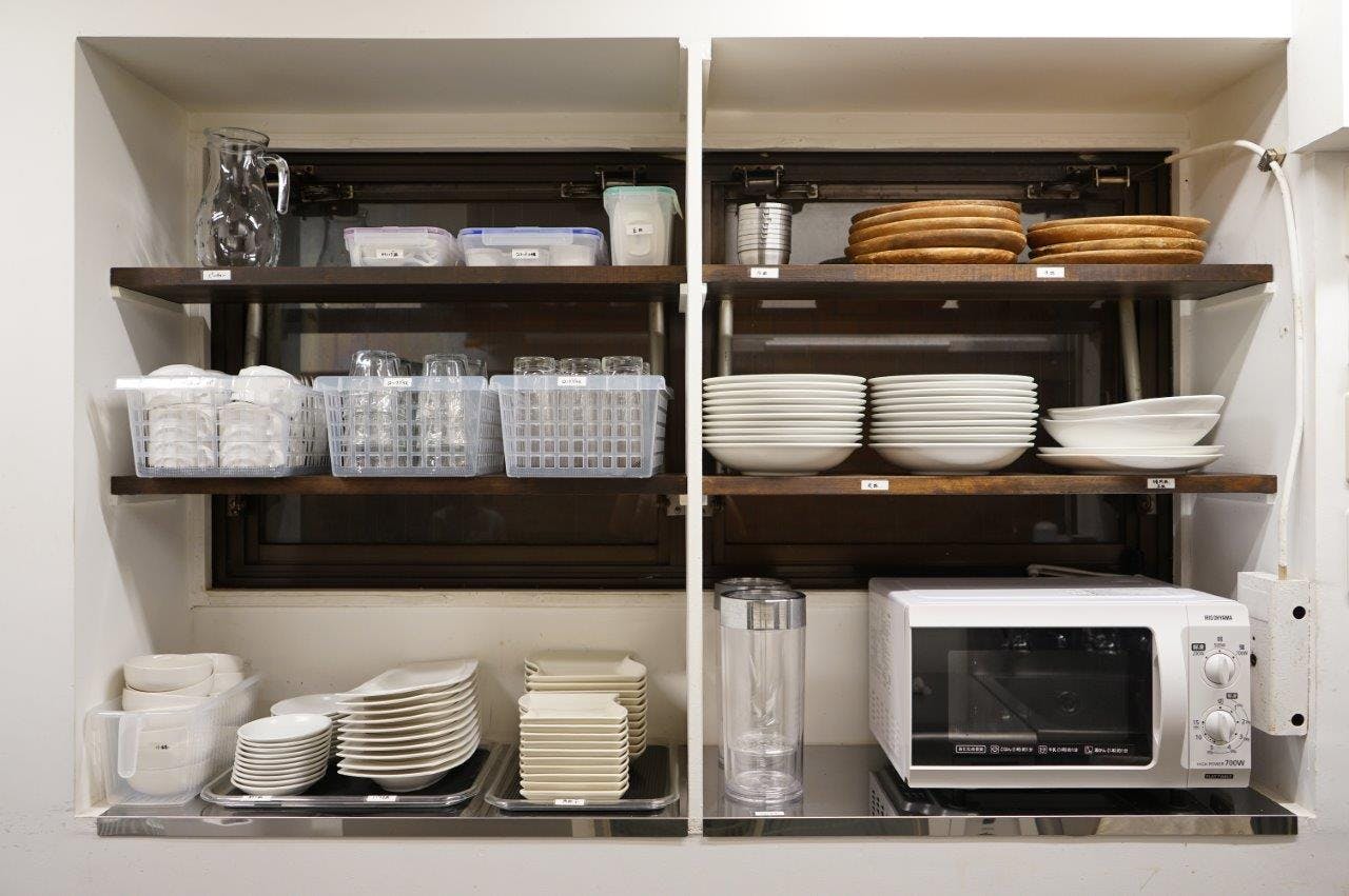 食器、グラス、電子レンジ等