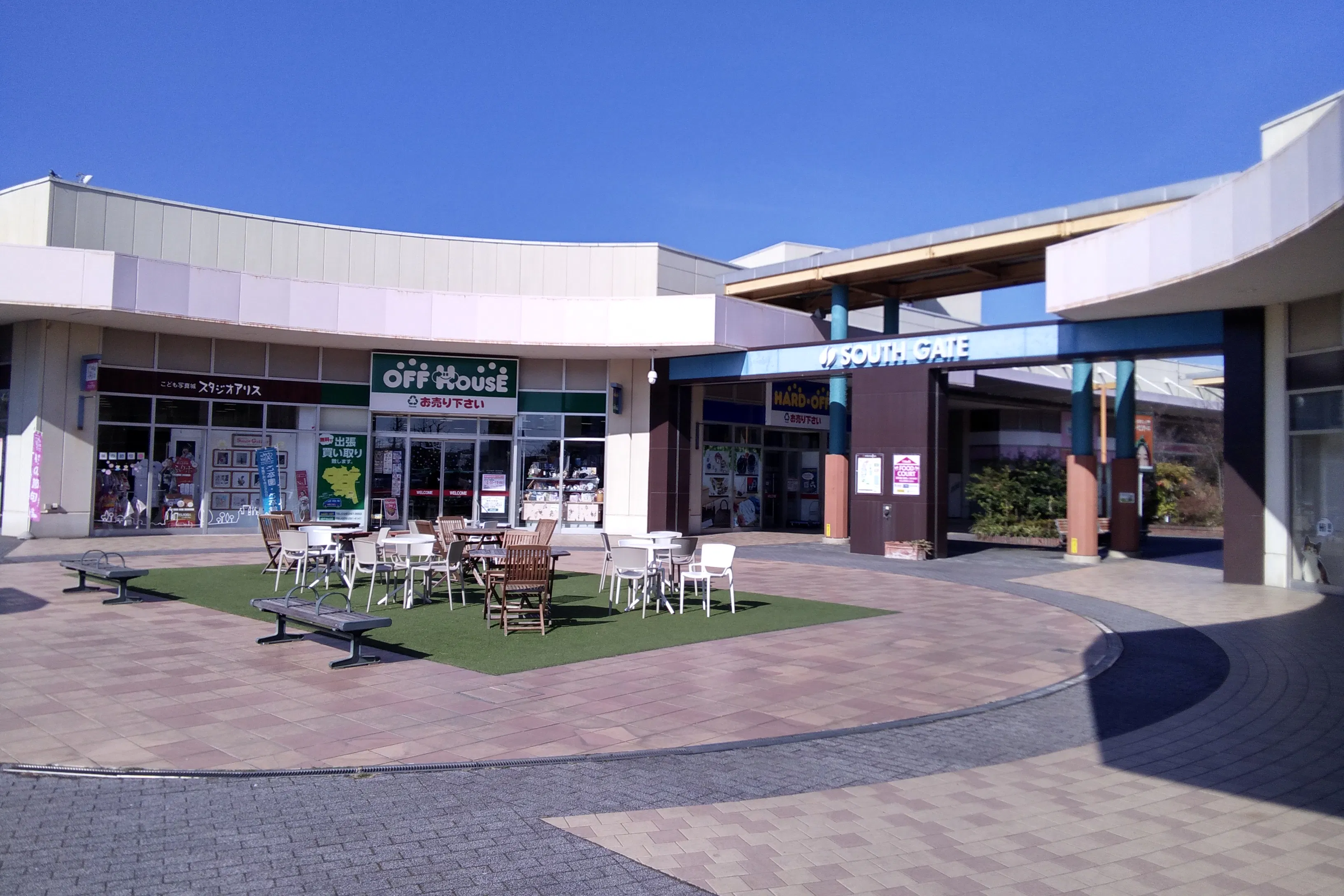 【イオンタウン水戸南】キッチンカーや小規模物販に最適な屋外ゲート横スペース