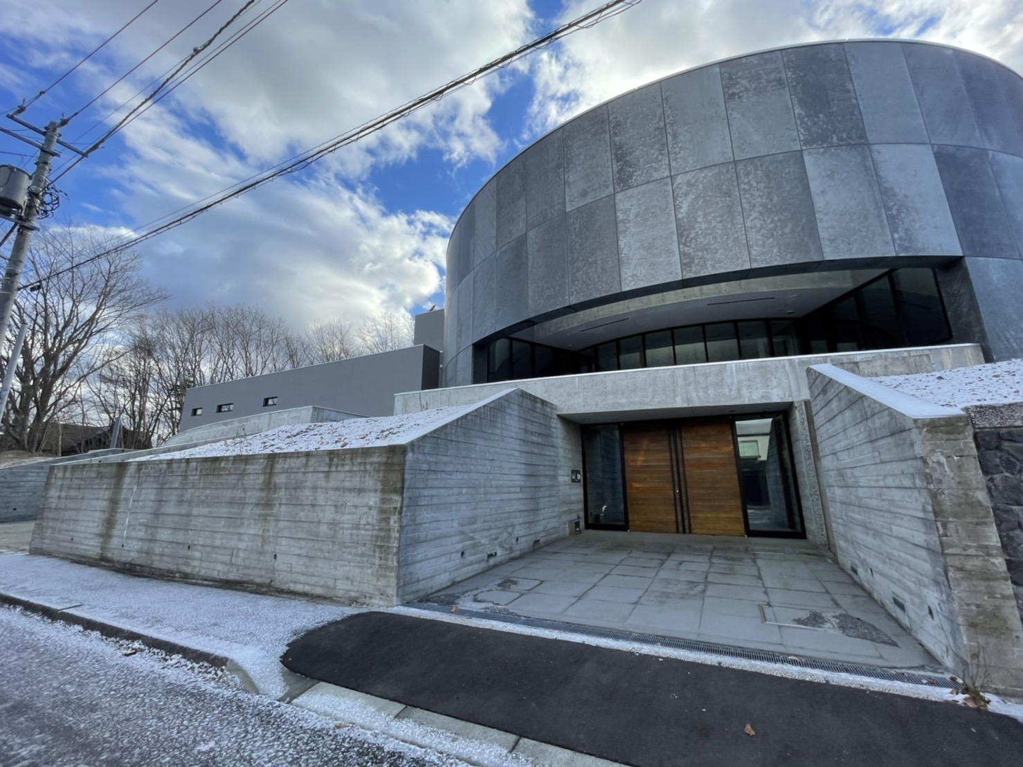 【千歳市福住エリア】ロケや撮影会等の撮影用途、招待制の展示販売会、ローンチパーティやオフサイトミーティング等に最適な豪華別荘のイベントスペースの画像7