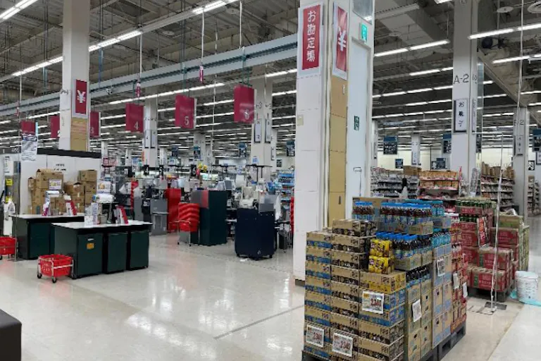 【イオンスーパーセンター五城目】食品レジ横 販促プロモーションや物販に最適なスーパー店内催事イベントスペースの画像3