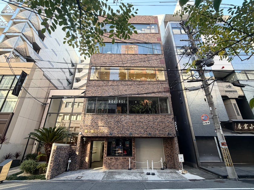 【心斎橋駅5分】大窓から自然光採光！充実した無料備品と控室完備のイベントスペース