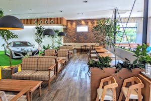 【神戸市北区/ひまわりガーデンモール】飲食やイベントの出店に最適な店舗入口前のイベントスペース