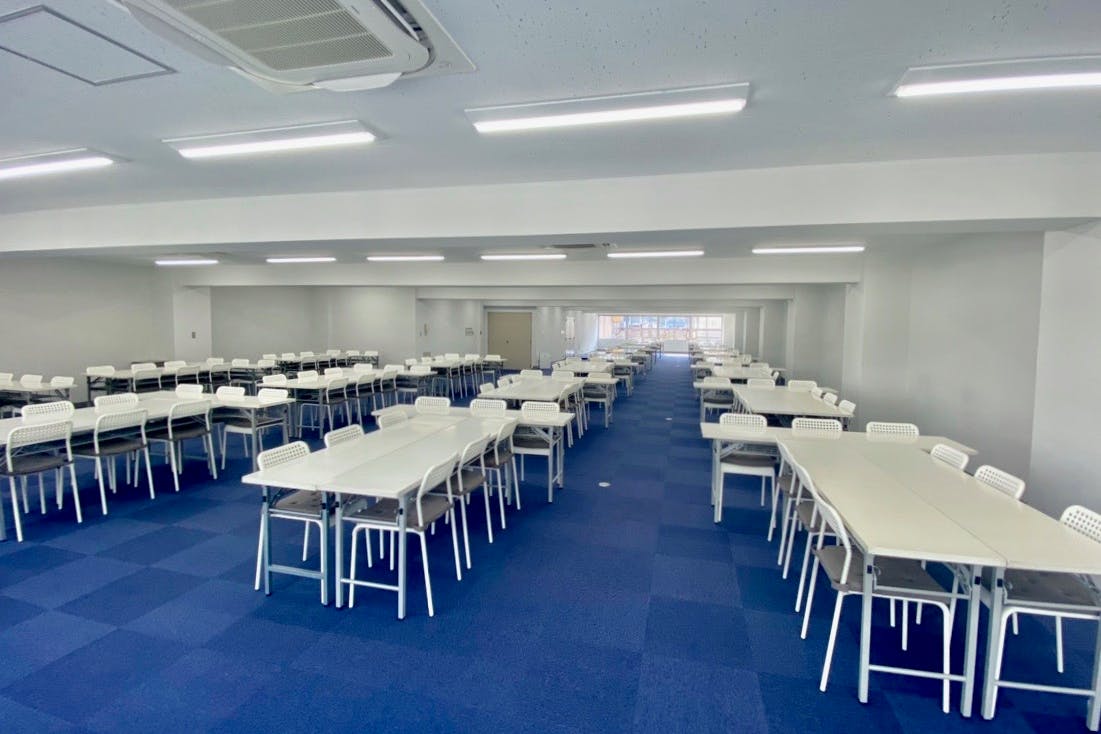 【神田駅5分】招待制の製品PR会や受注販売会に適した300名程度収容可能なレンタルスペース