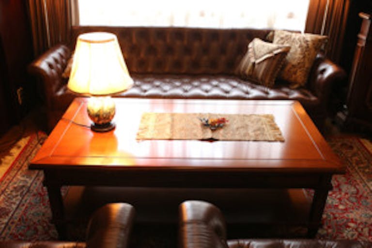 【曙橋駅3分】撮影や展示会等に適した高級感溢れるアンティーク家具付きのスタジオスペースの画像7