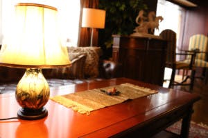 【曙橋駅3分】撮影や展示会等に適した高級感溢れるアンティーク家具付きのスタジオスペース