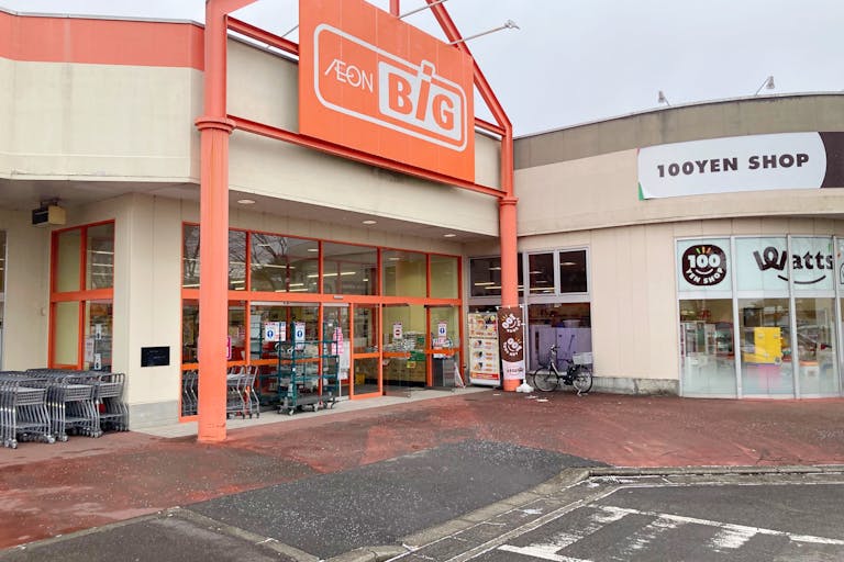 【イオンタウン美濃】キッチンカー等の移動販売に最適な施設出入口付近の屋外スペースの画像3