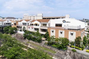 【みのおキューズモール】みのおキューズモール【メディア】「②CENTER1~5階 オートスロープ」