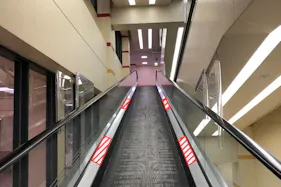 【みのおキューズモール】みのおキューズモール【メディア】「②CENTER1~5階 オートスロープ」