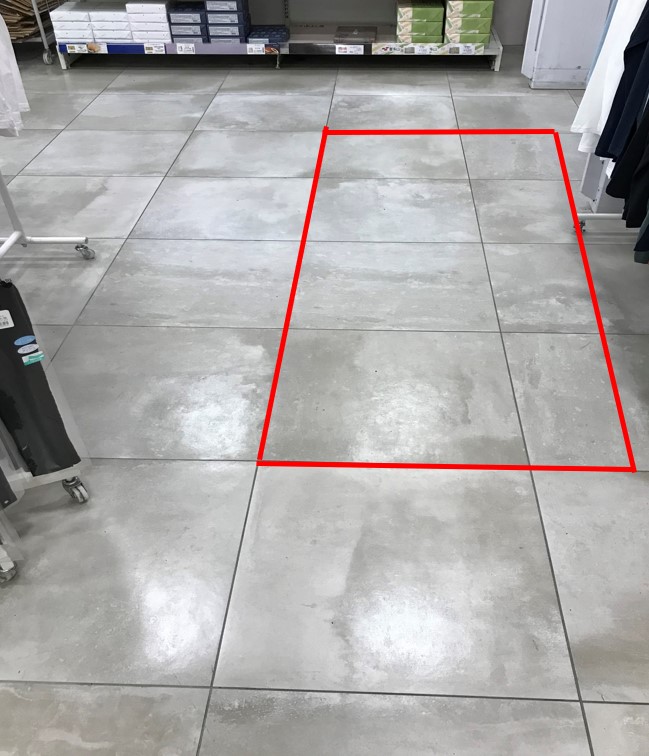 【西友　川口赤山店】1階レジ付近　プロモーション用途や物販、食物販のポップアップストアに最適なスーパー店内催事イベントスペース