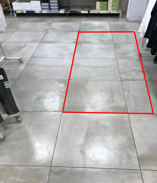 【西友　川口赤山店】1階レジ付近　プロモーション用途や物販、食物販のポップアップストアに最適なスーパー店内催事イベントスペース