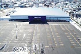 【スーパーセンタートライアル滝沢店】キッチンカー(調理営業)出店限定/屋外スペース