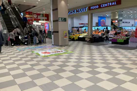 【ララガーデン川口】1階 北側エスカレーター前