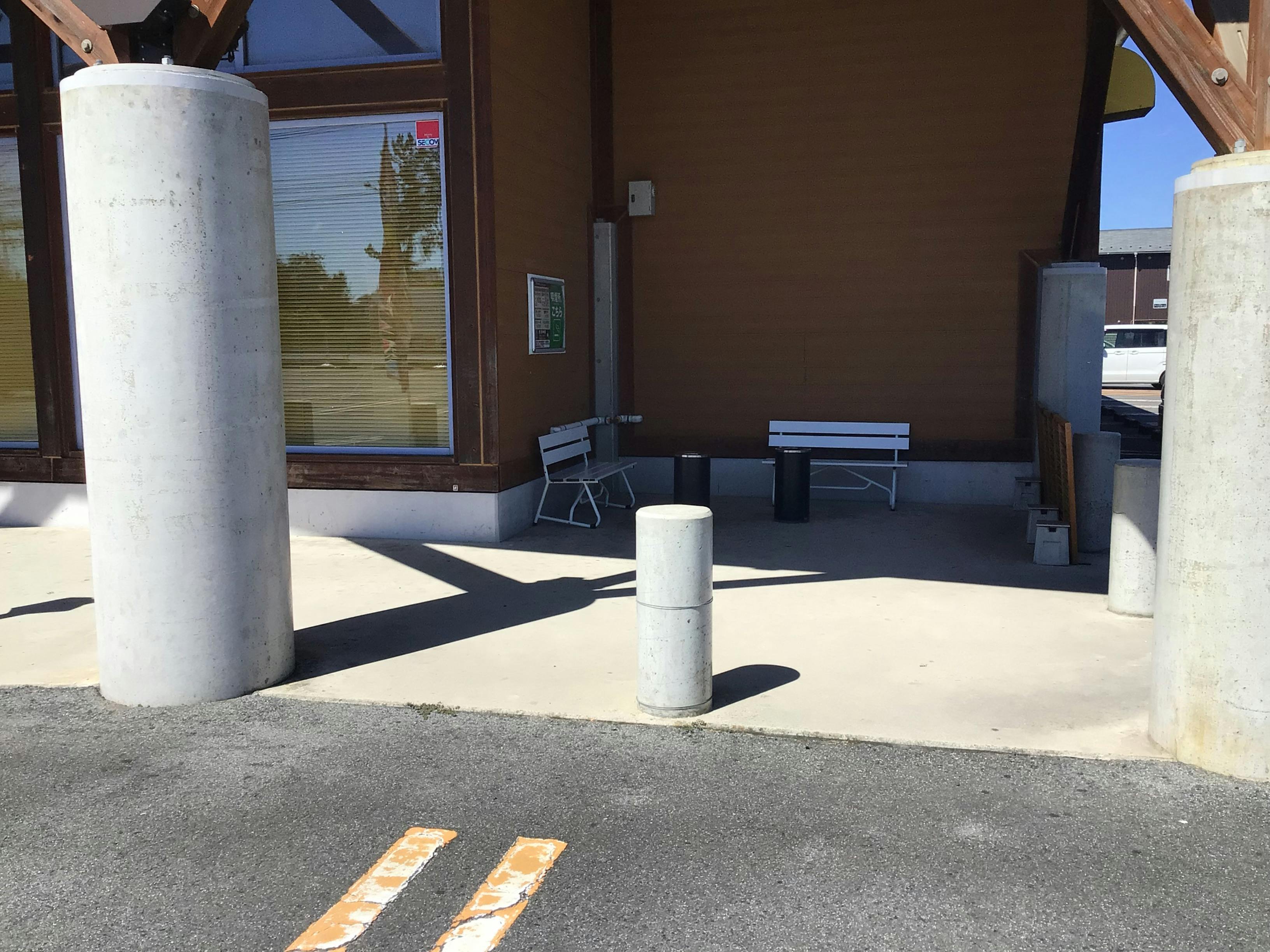 【ダイナム鳥取境港店】キッチンカーやプロモーションに最適なアミューズメント施設のイベントスペース(喫煙所前)