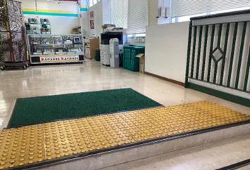 【Aコープゆがわら】食物販やプロモーションに利用可能な2階店内スペース