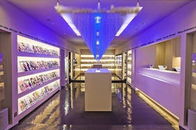 【渋谷駅4分】撮影やロケに活用できる白を基調とした近代的なスペース