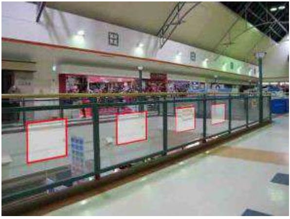 【イオンモール下田】モール内広告 吹き抜けガラスの画像