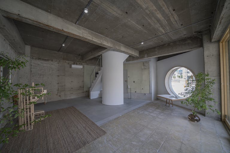 【蒲郡駅9分】展示会やギャラリーに最適なコンクリートあらわしのお洒落なギャラリースペースの画像5