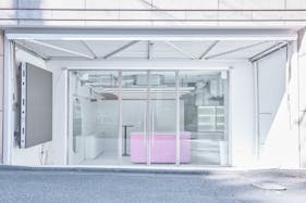 【原宿駅5分】展示会やポップアップストアに適した開放感がある白を基調としたスペース