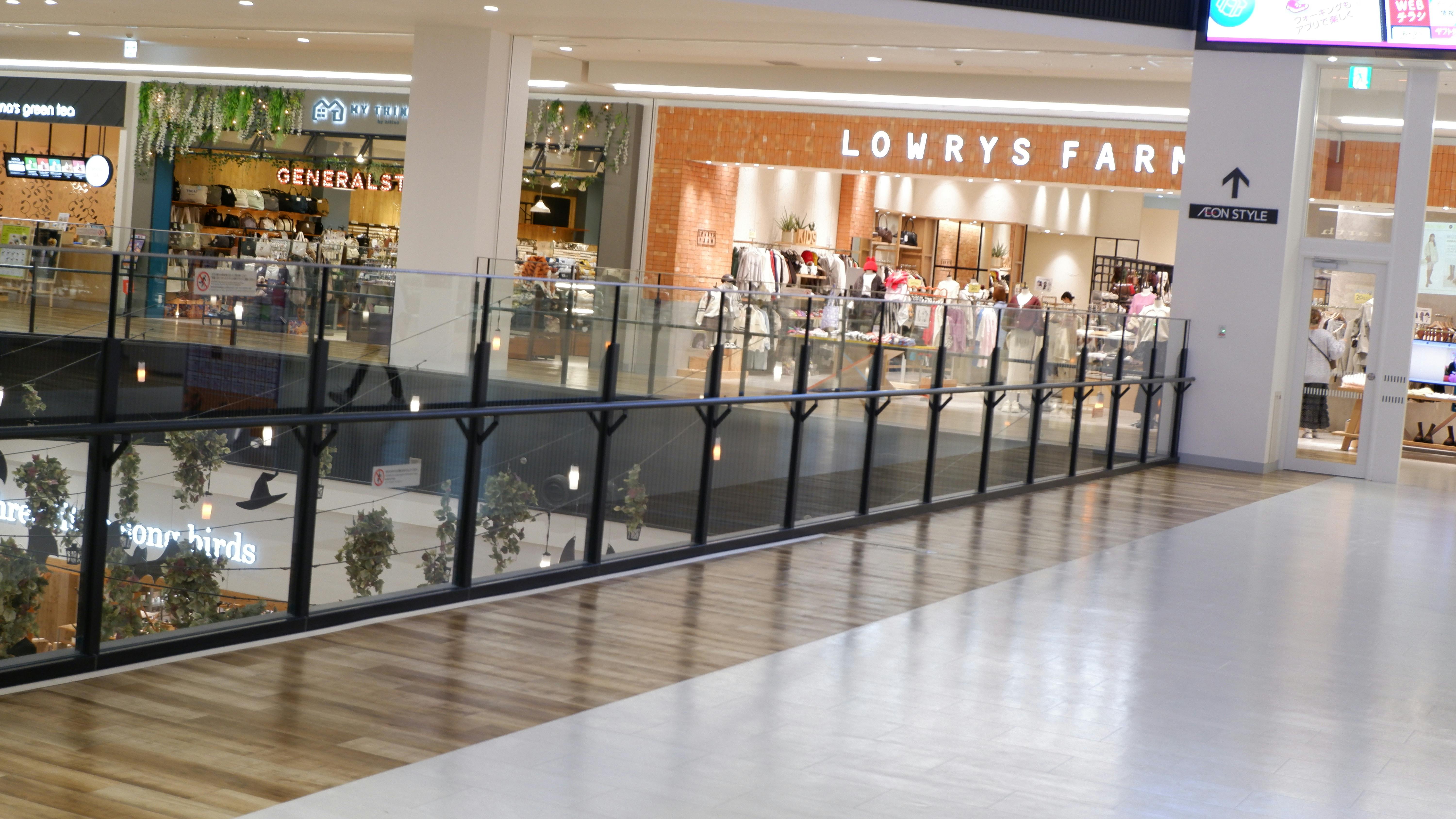 【イオンモール白山】2階かがやきストリート吹抜けの画像