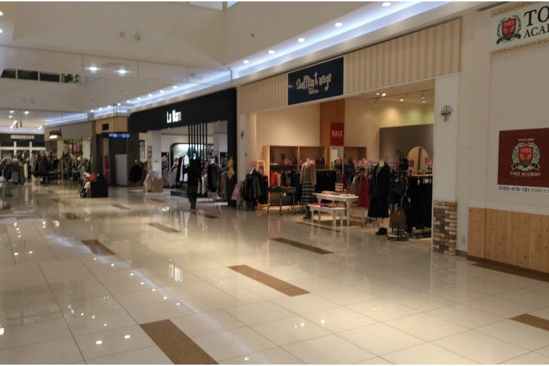 【イオンタウン姫路】ポップアップストアや販売促進活動に最適な中央エントランス前のイベントスペース(中央入口前)