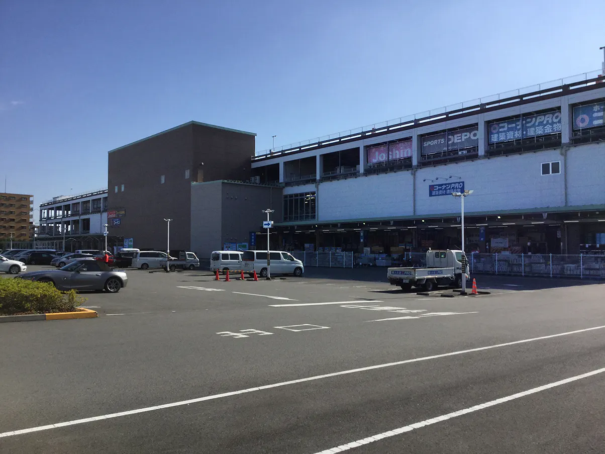 【コーナンPRO 厚木下荻野店】たばこの体験販売会が可能なイベントスペース