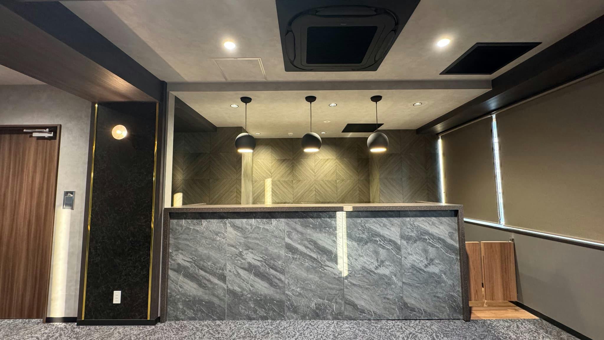 【新橋駅1分】各種パーティーやセミナーに適した落ち着いた雰囲気の貸切イベントスペース