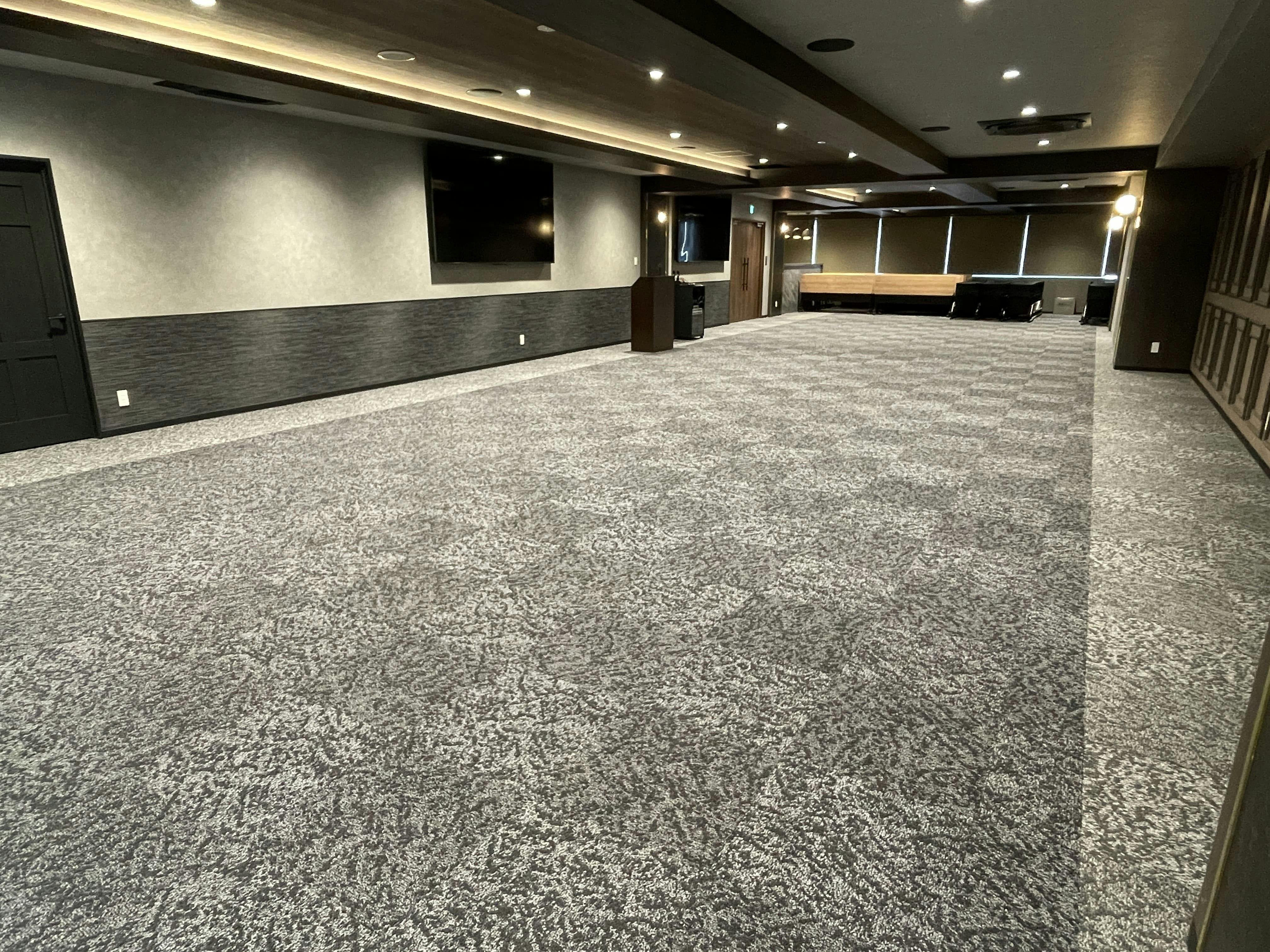 【新橋駅1分】各種パーティーやセミナーに適した落ち着いた雰囲気の貸切イベントスペース