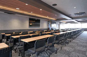 【新橋駅1分】各種パーティーやセミナーに適した落ち着いた雰囲気の貸切イベントスペース