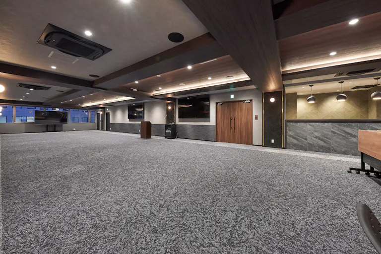 【新橋駅1分】スペース2(メインフロア)※こちらの写真がデフォルトレイアウトです。