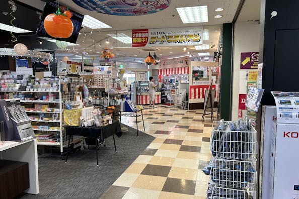 【TSUTAYA首里店】ポップアップストアやプロモーションに適した上りエスカレーター近くのレンタルスペース