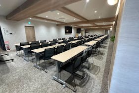 【新橋駅1分】各種パーティーや撮影・イベントに適した清潔感あふれる貸切イベントスペース