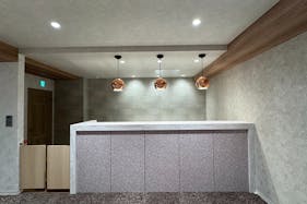 【新橋駅1分】各種パーティーや撮影・イベントに適した清潔感あふれる貸切イベントスペース