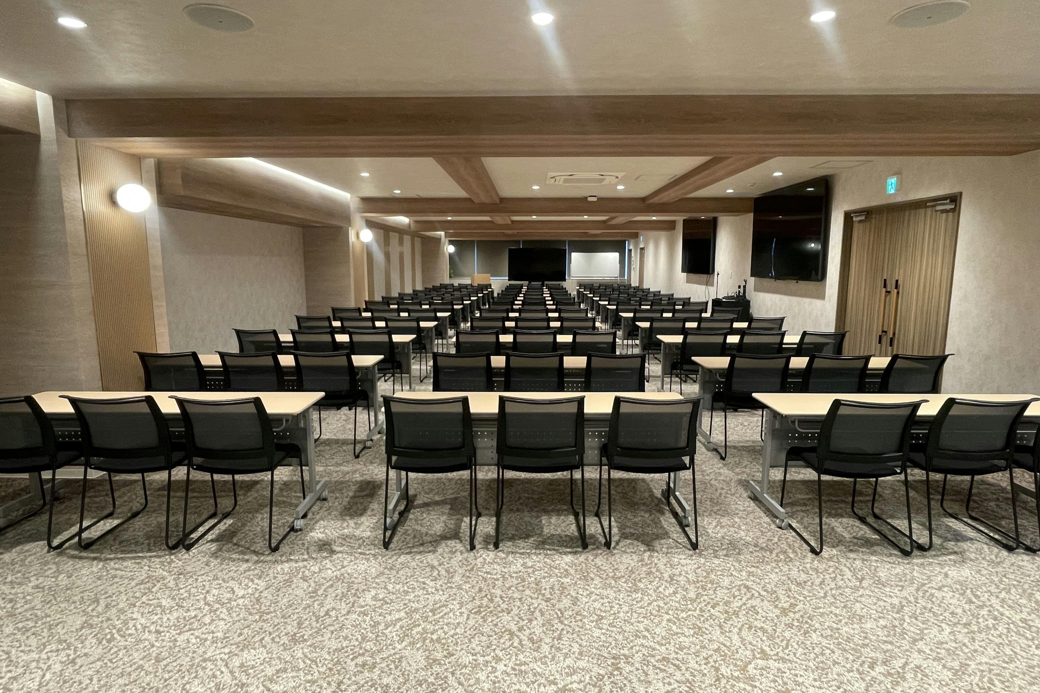 【新橋駅1分】各種パーティーや撮影・イベントに適した清潔感あふれる貸切イベントスペース