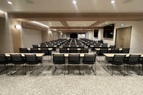 【新橋駅1分】各種パーティーや撮影・イベントに適した清潔感あふれる貸切イベントスペース