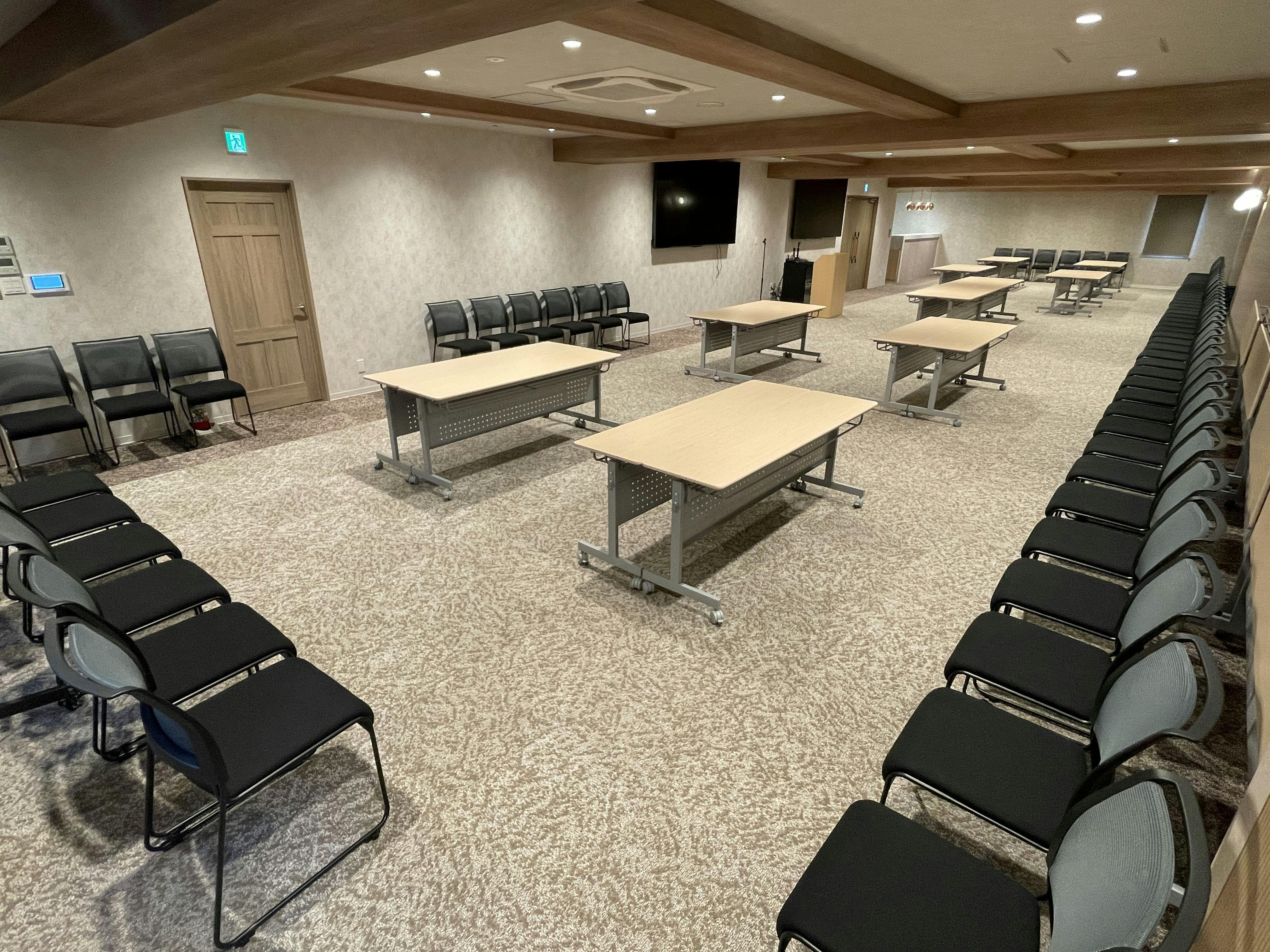 【新橋駅1分】各種パーティーや撮影・イベントに適した清潔感あふれる貸切イベントスペース