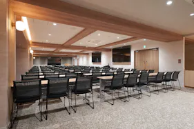 【新橋駅1分】各種パーティーや撮影・イベントに適した清潔感あふれる貸切イベントスペース