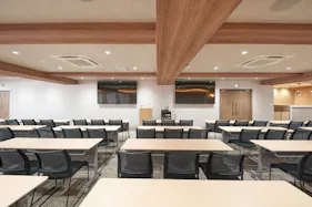 【新橋駅1分】各種パーティーや撮影・イベントに適した清潔感あふれる貸切イベントスペース