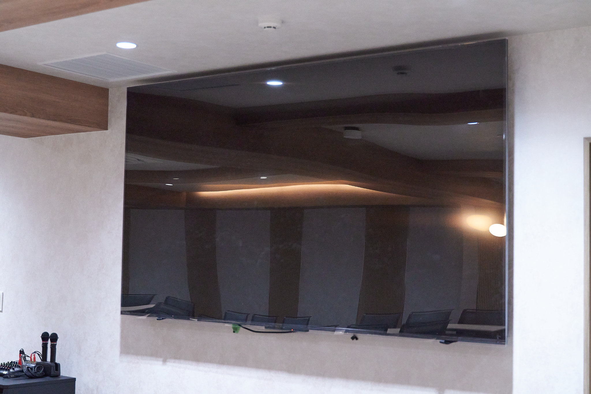 【新橋駅1分】各種パーティーや撮影・イベントに適した清潔感あふれる貸切イベントスペース