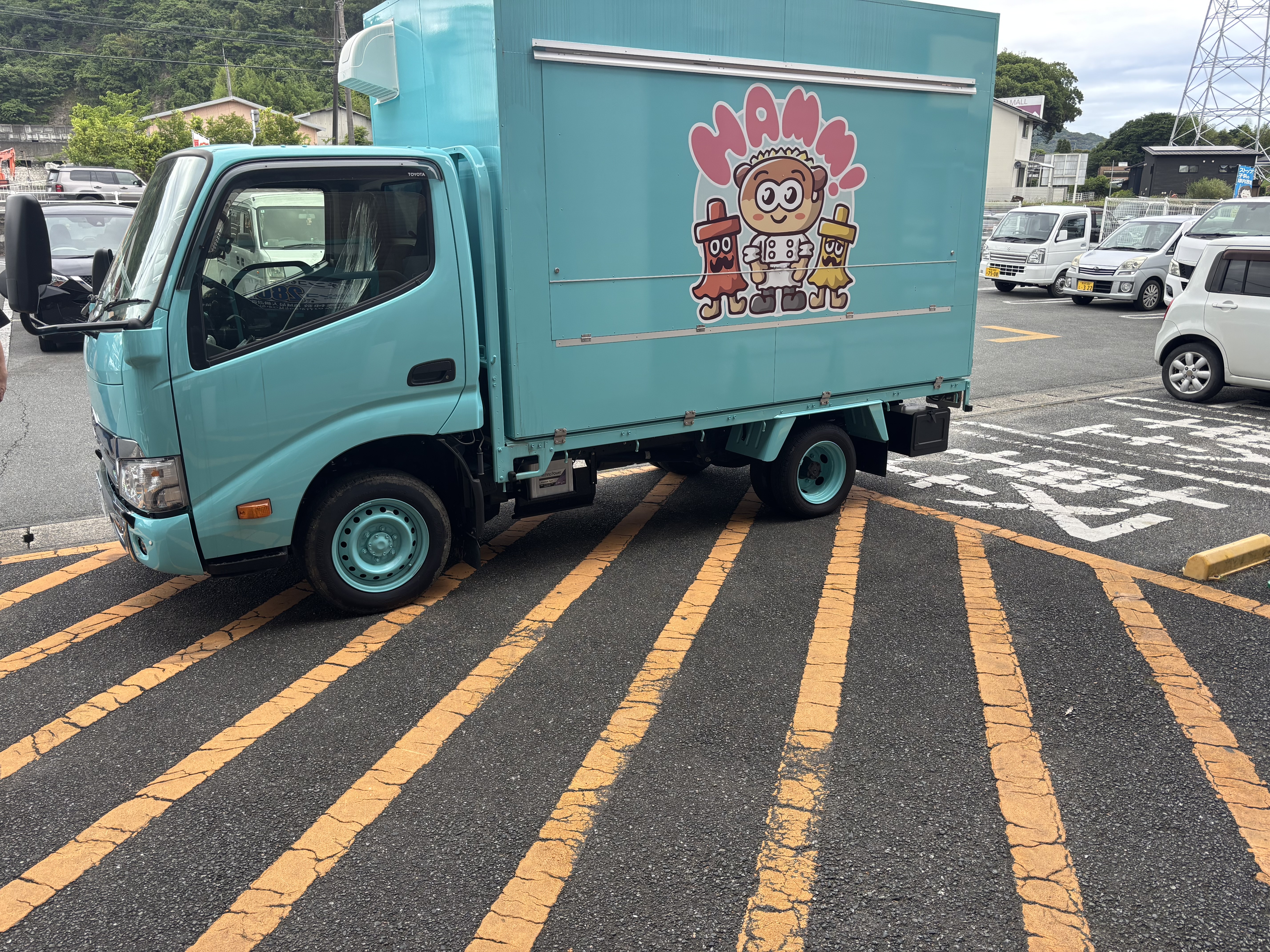 ホットドック、いももち×キッチンカー＠ダイナム松橋店ゆったり館出店事例