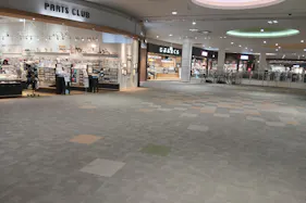 【イオンモール水戸内原】パーツクラブ前