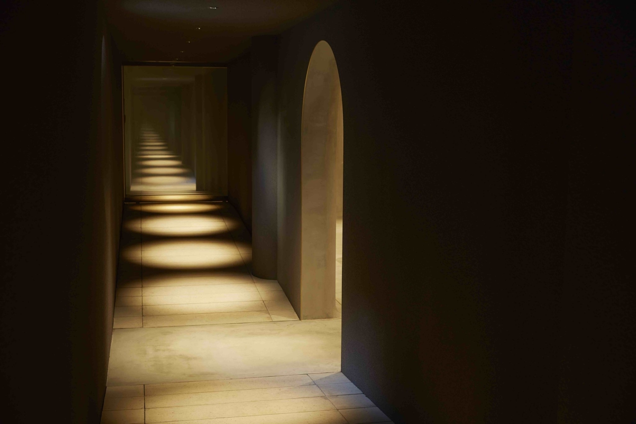 【表参道駅5分】展示会や撮影に適した1Fから4Fまで丸ごと使える大型スペース