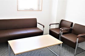 【東池袋駅1分】講演会・展示会・式典など少人数~100名規模のイベントに対応可能なイベントホール