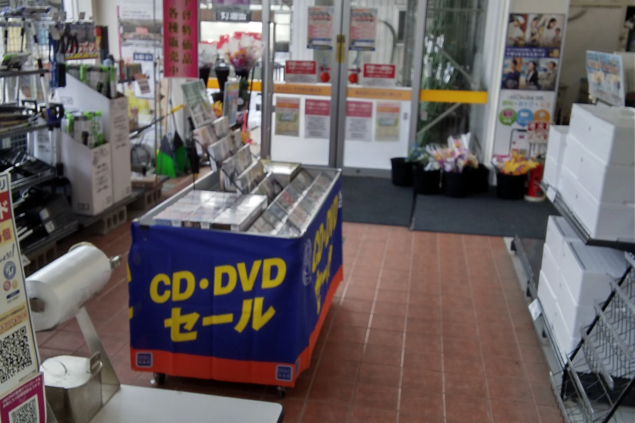 【ホームマート乙供店】店内スペース 食物販やプロモーション等の出店に最適なホームセンター店内のイベントスペース