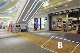 【イオンモール木曽川】1F中央エスカレーター横B